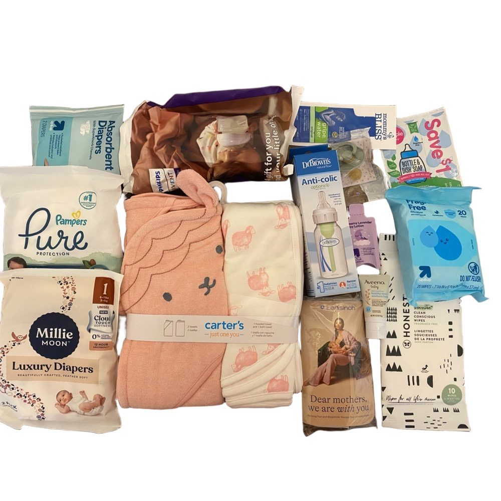 Baby Girl Essentials Care Set Deluxe